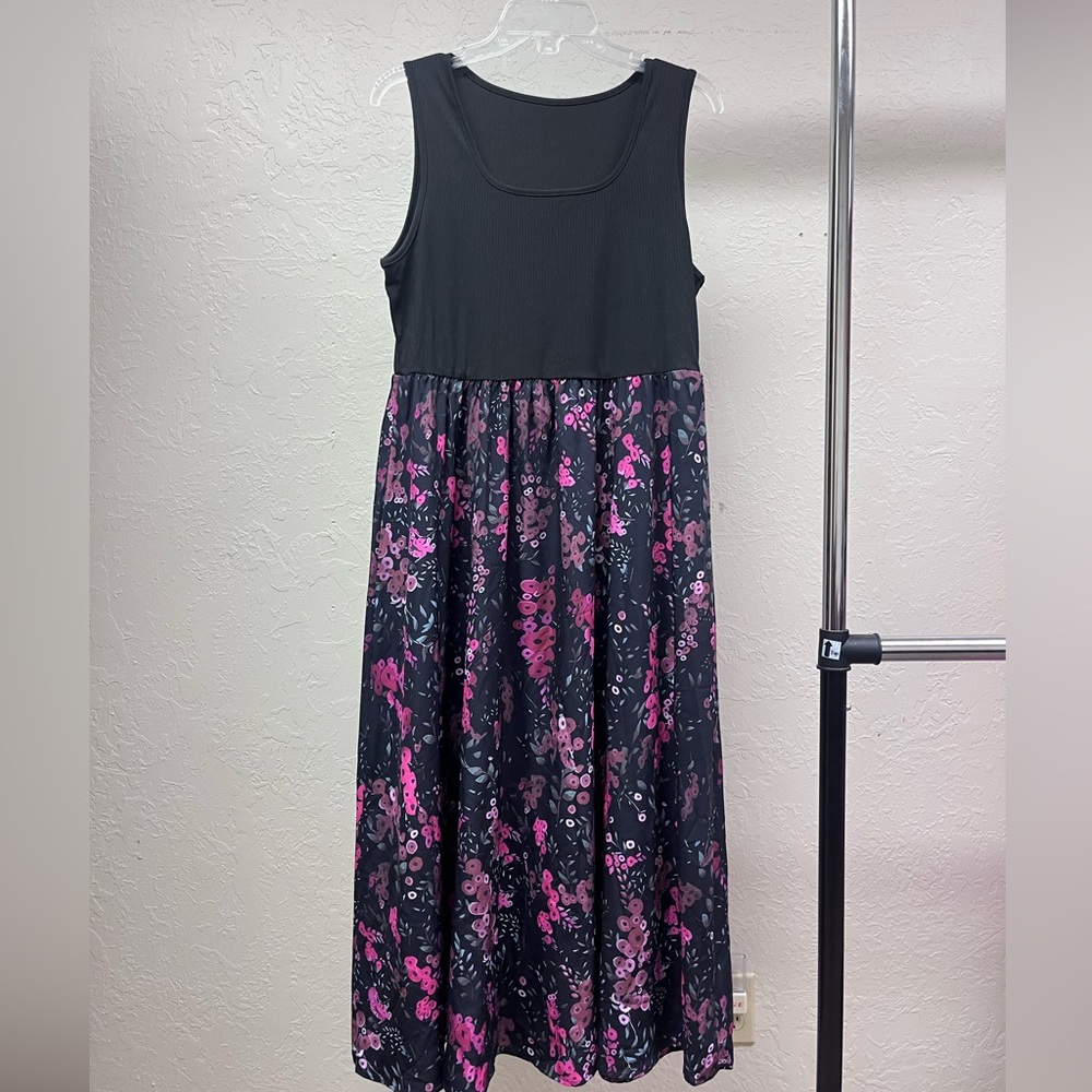 XL Shein Floral dress  Black/pink Floral